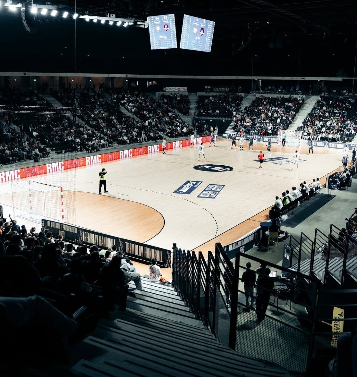 Une soirée historique à l’Arèna Grand Paris, devant 4 297 spectateurs !